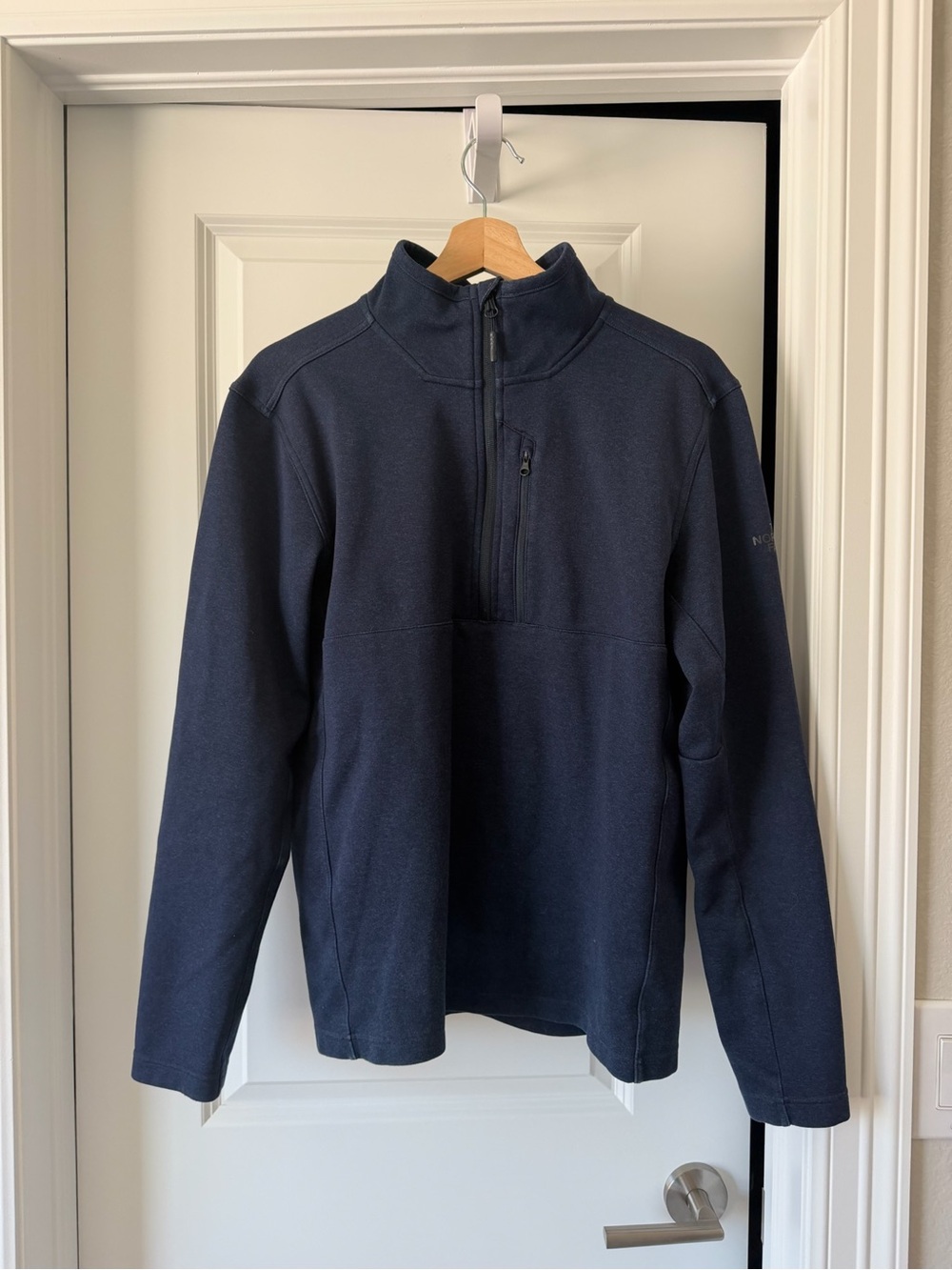 The North Face Navy and Blue Fleece Quarter-Zip